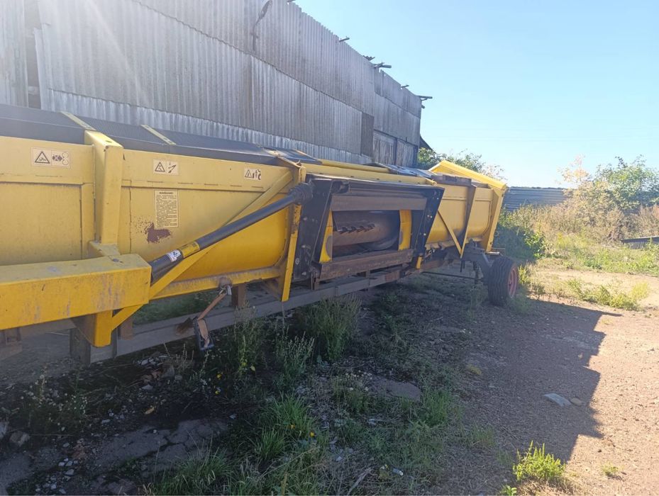Комбайн Lexion 480 2003р с жатками
