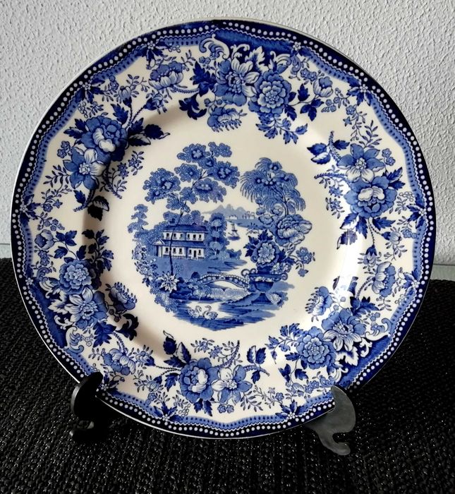 Tonquin Pratos de porcelana Inglesa Alfred Meakin (Sopa e Ladeiro)