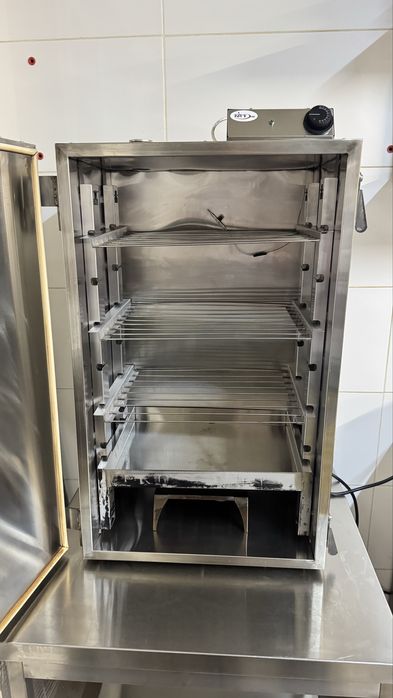 Коптильня електрична