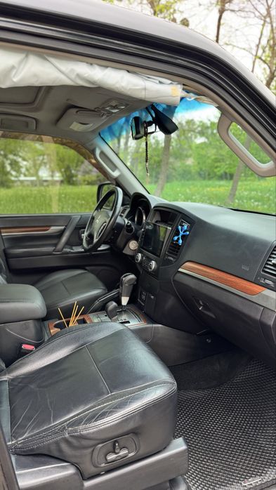 Продам Pajero Wagon 3.8