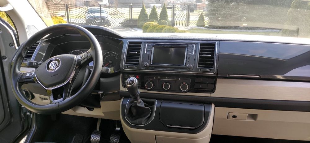 Volkswagen T6 Transporter Long Piękny 2019