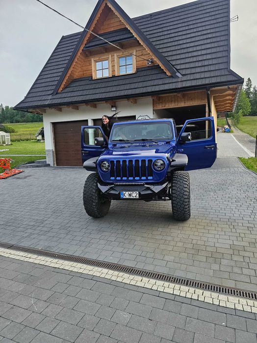 Jeep Rubicon 3.6 bezyna 40.000km stan idealny