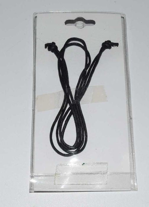 Colar Tribal com pingente em estanho de refinada qualidade