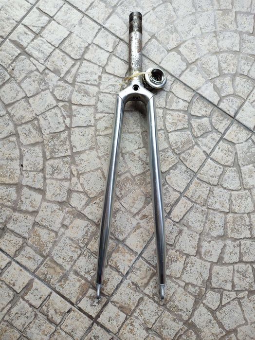 Peças Cinelli e Campagnolo