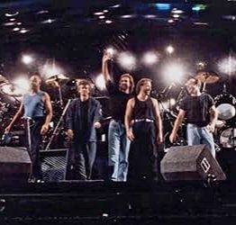 DVD - Genesis 1987 Live Wembley