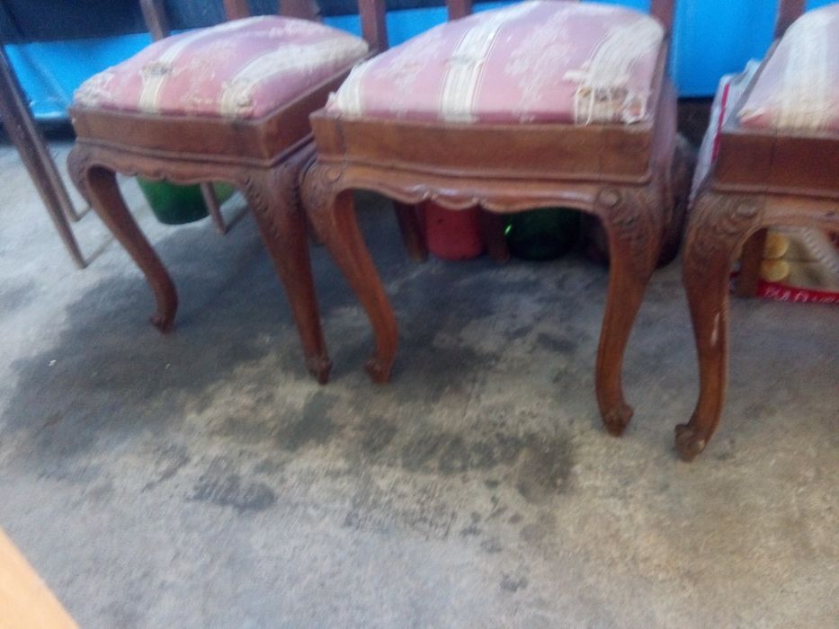 4 cadeiras para restauro