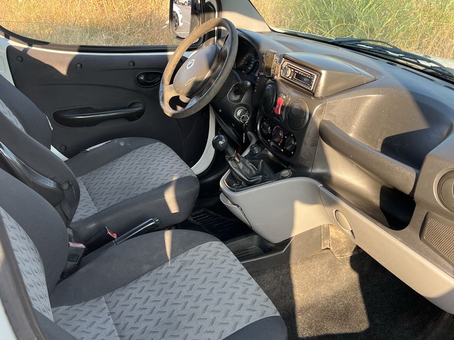 Fiat Doblo Cargo 1.9 JTD – Fiável e Pronta a Trabalhar