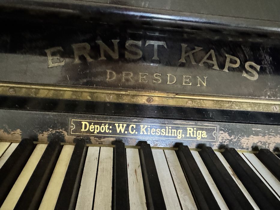 Pianino Ernst Kaps