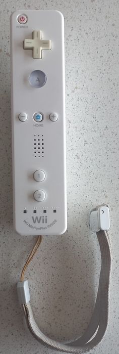 Does Not Work - Nintendo Wii Controller64751983622914120