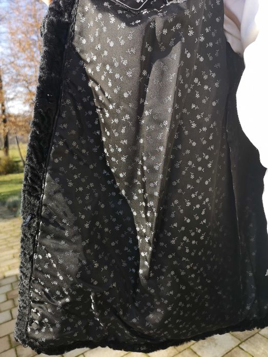 Futro naturalne karakuły XL stanie bdb