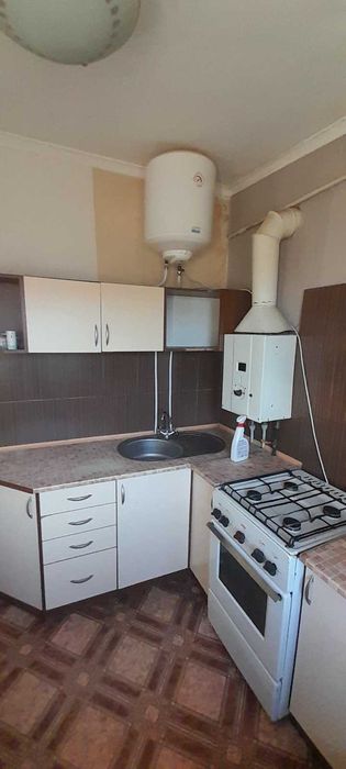 Довгострокова оренда 1 кімнатної квартири вул. Сєдова
