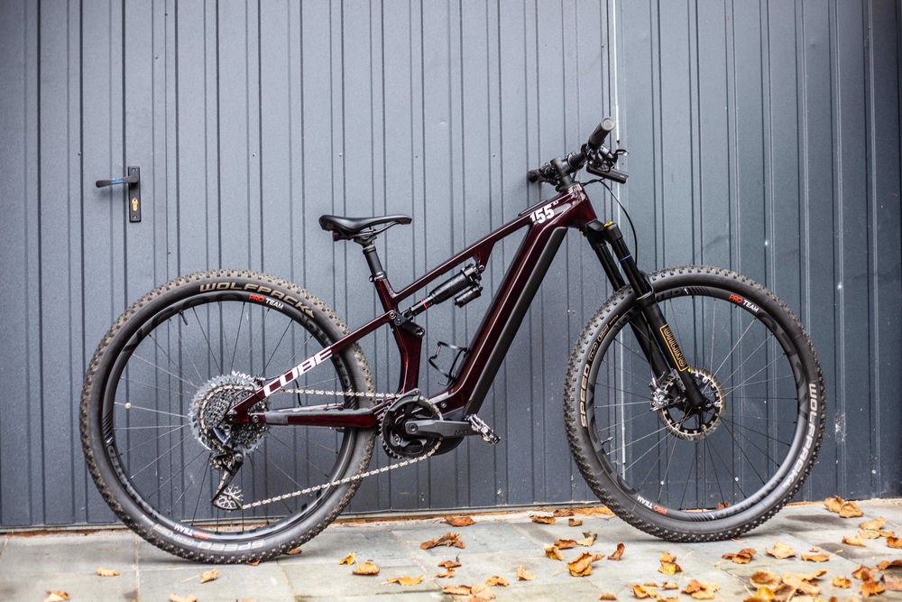 Rower elektryczny e-bike Cube 155 slx 750 wh Bosch CX ohlins