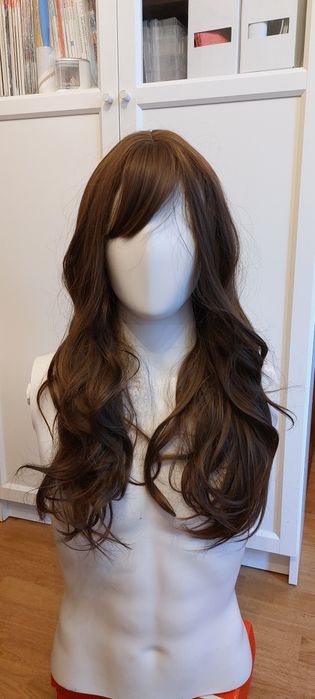 Peruka nowa jak naturalna brąz