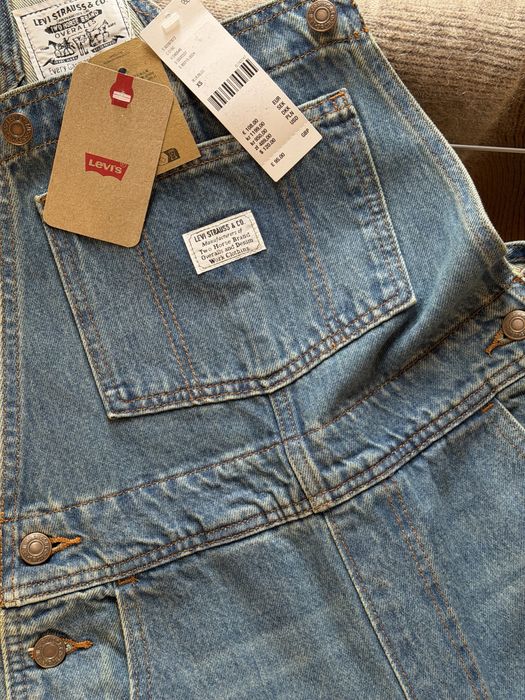 Джинсовий комбінезон Levis S розмір