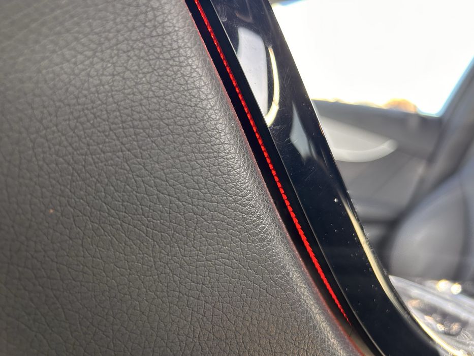 Mercedes-Benz C 300 — fotografia 9