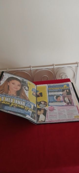 Dossier Ariana Grande, novo