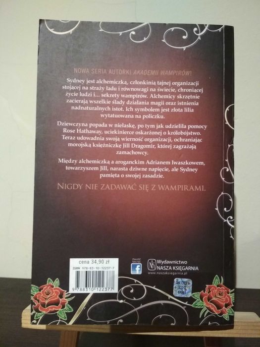 Richelle Mead - Kroniki krwi cz. 1, Złota lilia cz. 2