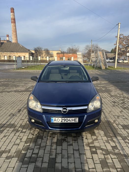 Авто Опель Астра Н 1,7дізель