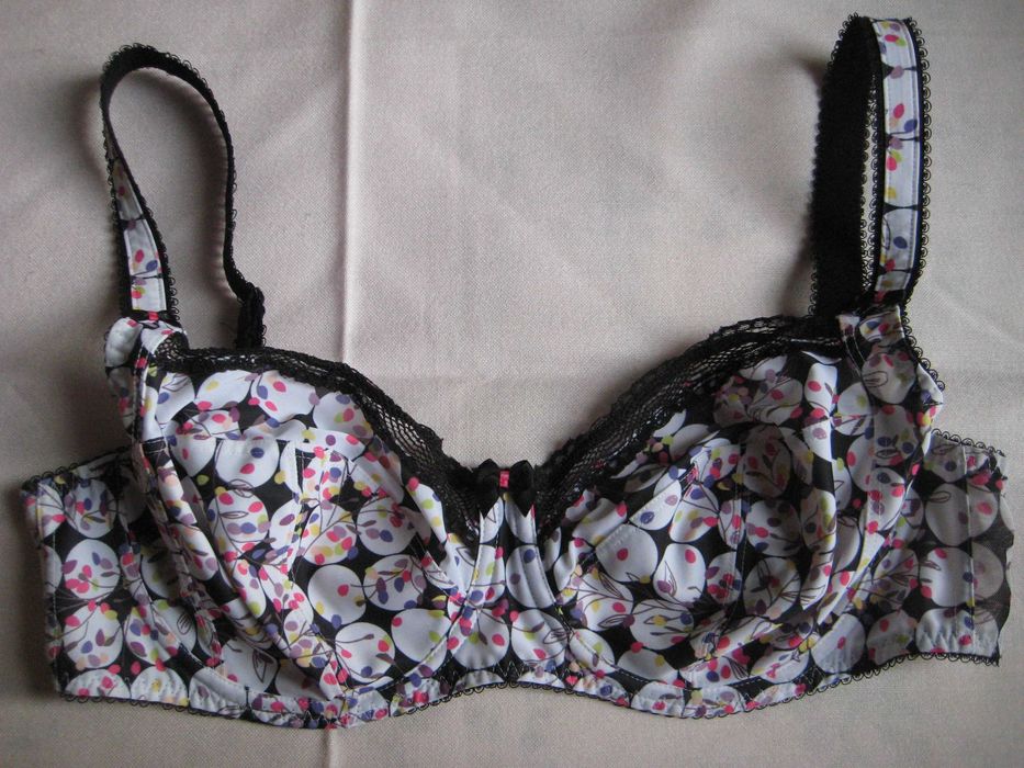 Fantasie of Freya Mollie 70F 70G 32F