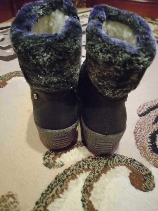 Buty zimowe damskie