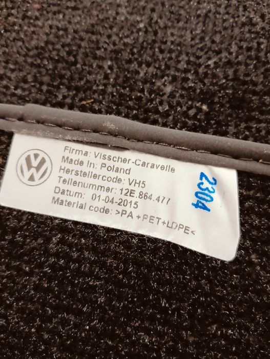 Dywaniki welurowe VW Caravelle 12E.864.478