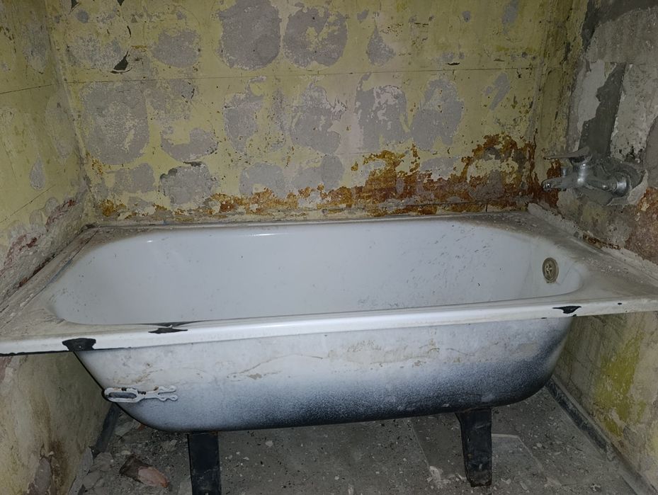 Oddam za darmo złom wanna stara ciężka