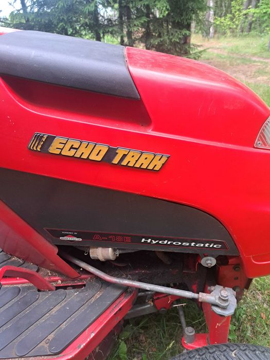 Traktorek do koszenia trawy Echo Trak A-18E Hydrostatic