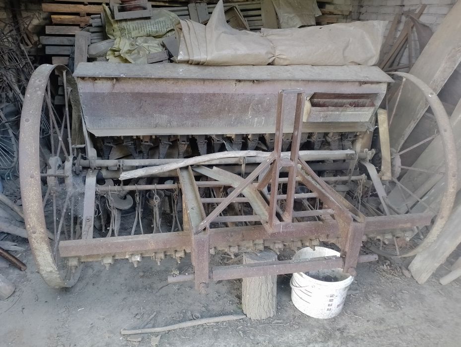 Siewnik do ciagnika