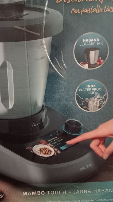 Robot de cozinha marca Cecotec
