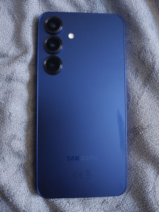 Samsung s25 kolor granat