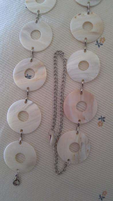 Cinto metálico madepérola