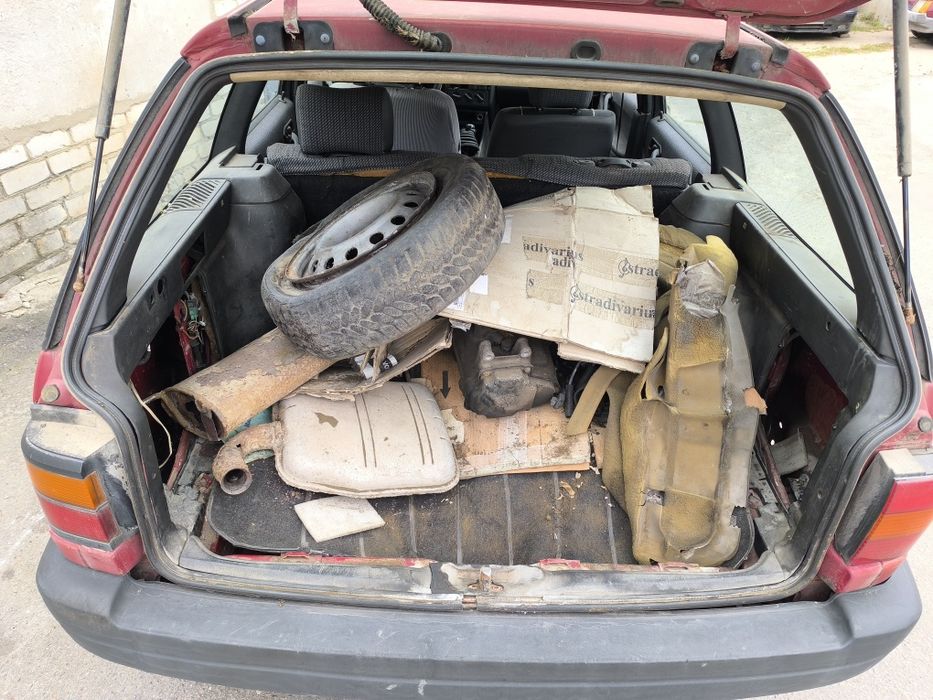 Volkswagen Passat Variant B3 1.8 1991 Обмен