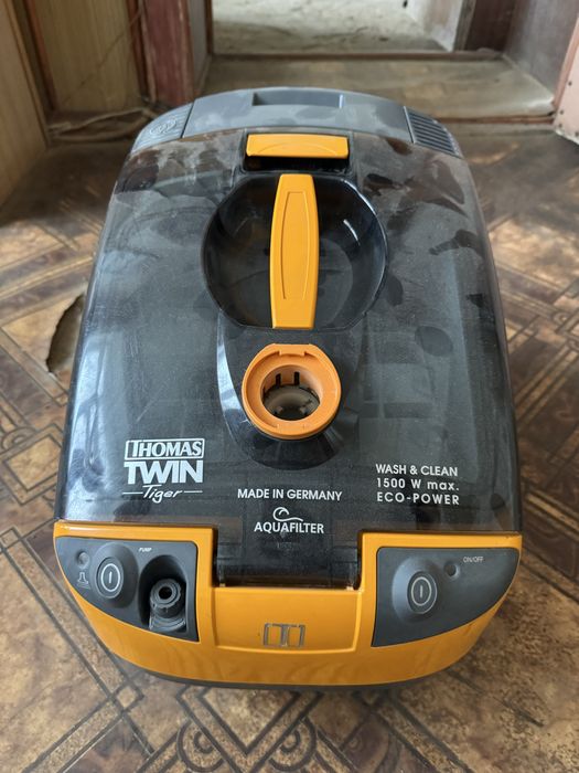 Моючий пилесос Thomas