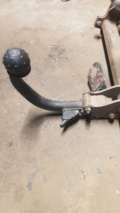 фаркоп до мітсубісі аутлендер 2006- 2008 р.