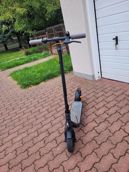Hulajnoga elektryczne Ninebot Segway