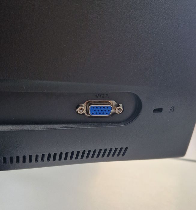 Monitor Fujitsu L19T-4 LED