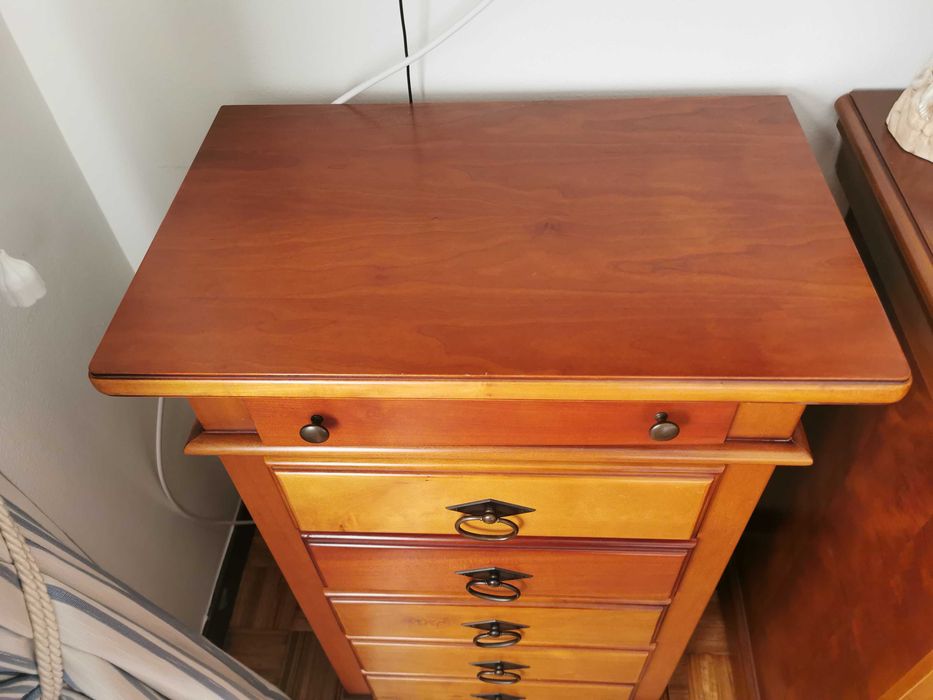 Mobília quarto solteiro em cerejeira Nova