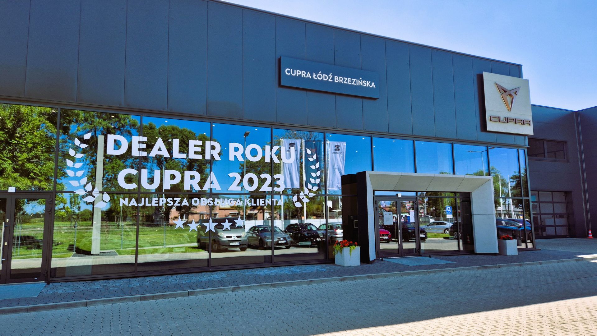 CUPRA Studio Łódź Brzezińska - Autoryzowany Dealer top banner