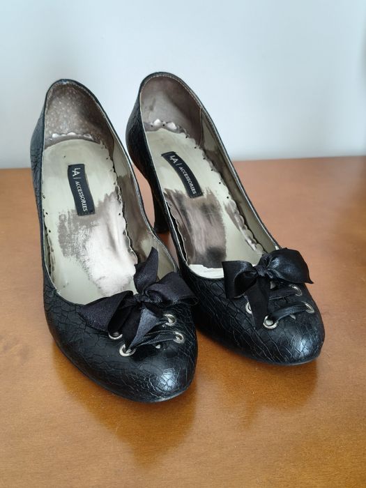 Sapatos salto alto