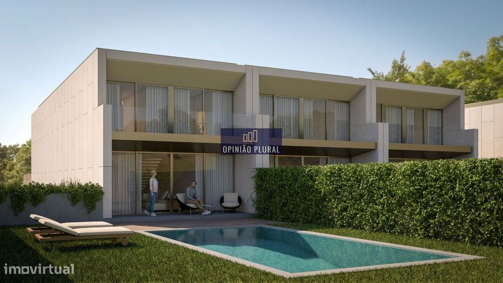 Espaçosa Moradia T3 com Três Suítes em Serzedo Perosinho