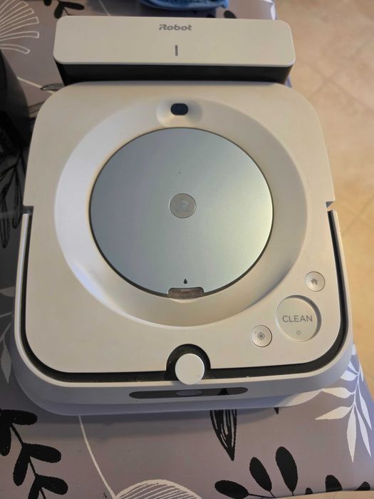 Irobot brava m6