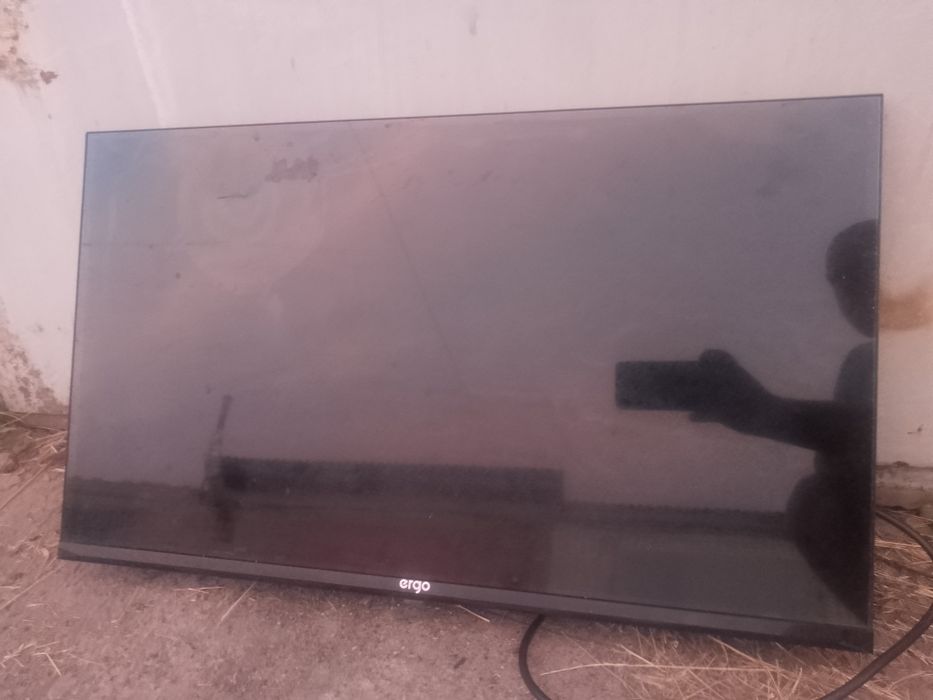Smart TV на запчастини