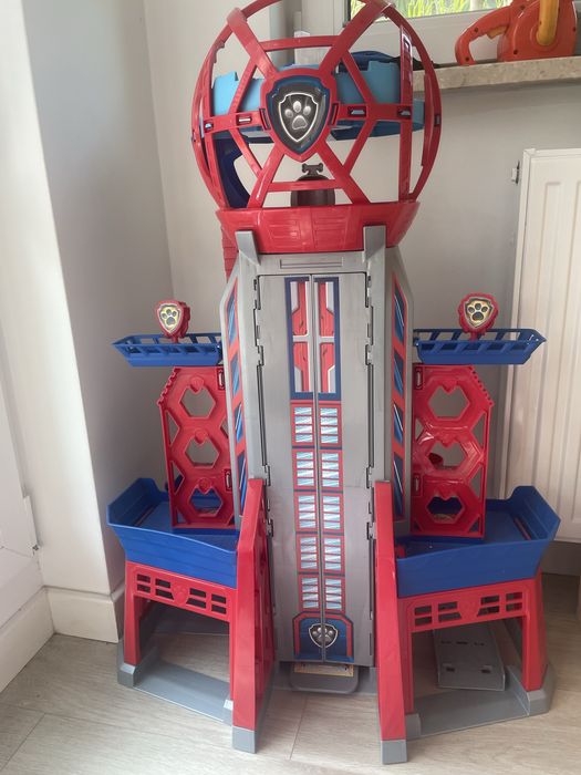 Psi patrol ultimate city tower wielka baza