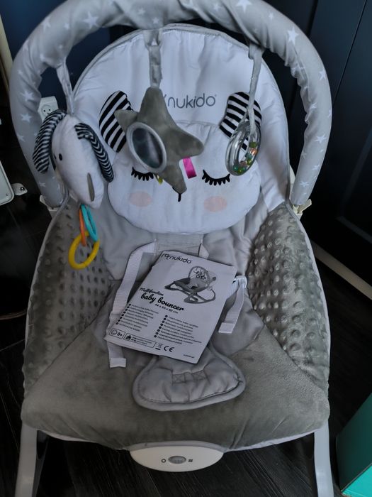 Leżaczek Bujaczek Nukido