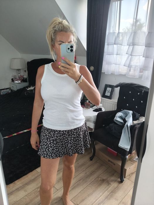 Shein spódnico spodenki roz L
