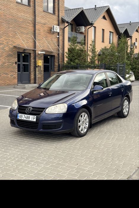 Volkswagen Jetta 2007 року, 1.6 mpi бензин