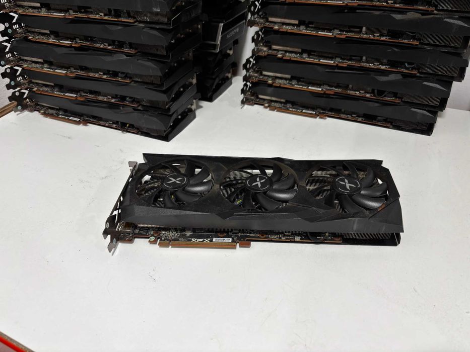 Placas Gráficas XFX RX 6700 XT 12GB Speedster SWFT 309 (Avariadas / Peças)