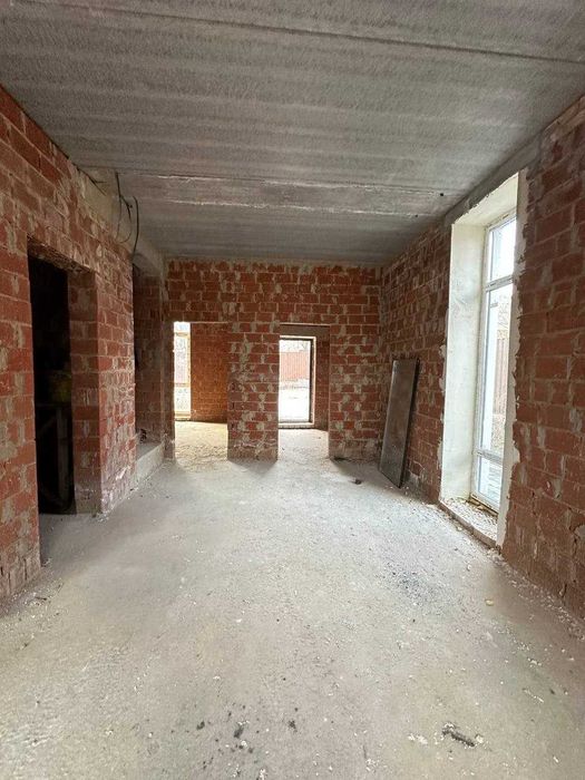 Таунхаус 112 м² з горищем і каміном.Центральні комунікації,топ-локація