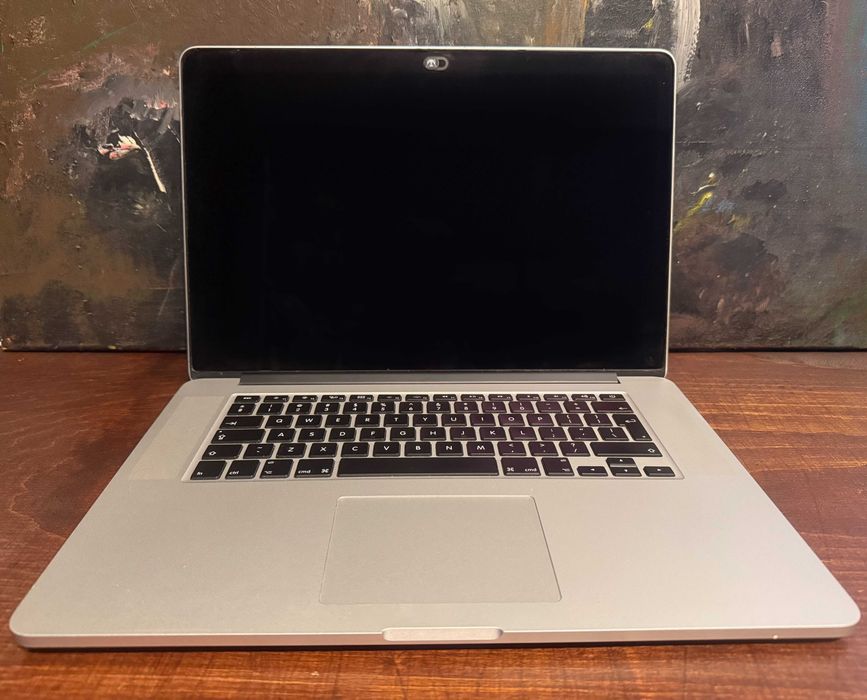 Macbook Pro Mid 2014, 15", SSD 500 GB, RAM 16 GB, i7 2,5 GHz