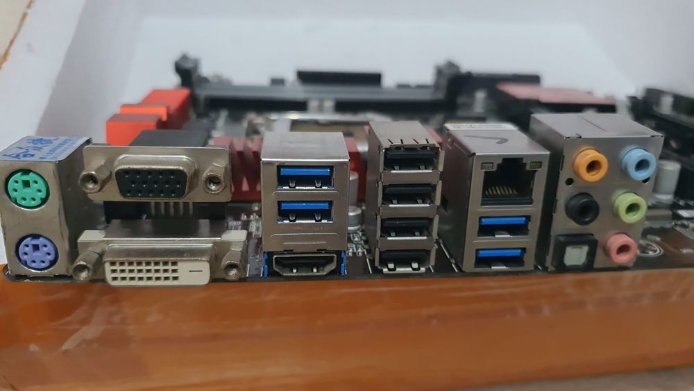 Placa-mãe para desktop Gigabyte Z97X-Gaming 3